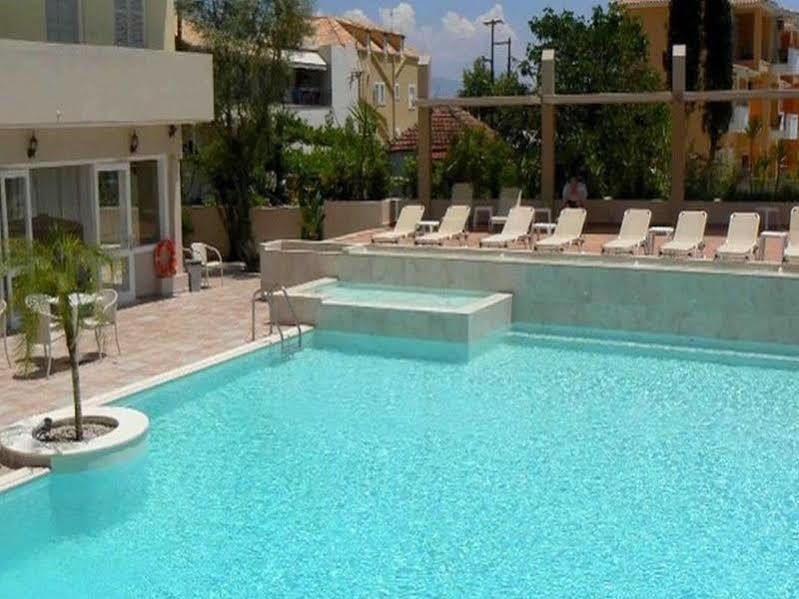 Happyland Hotel Apartments Nydri  Exteriér fotografie